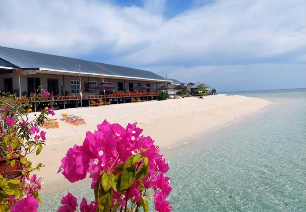 Santiri Island Resort Semporna Exteriér fotografie